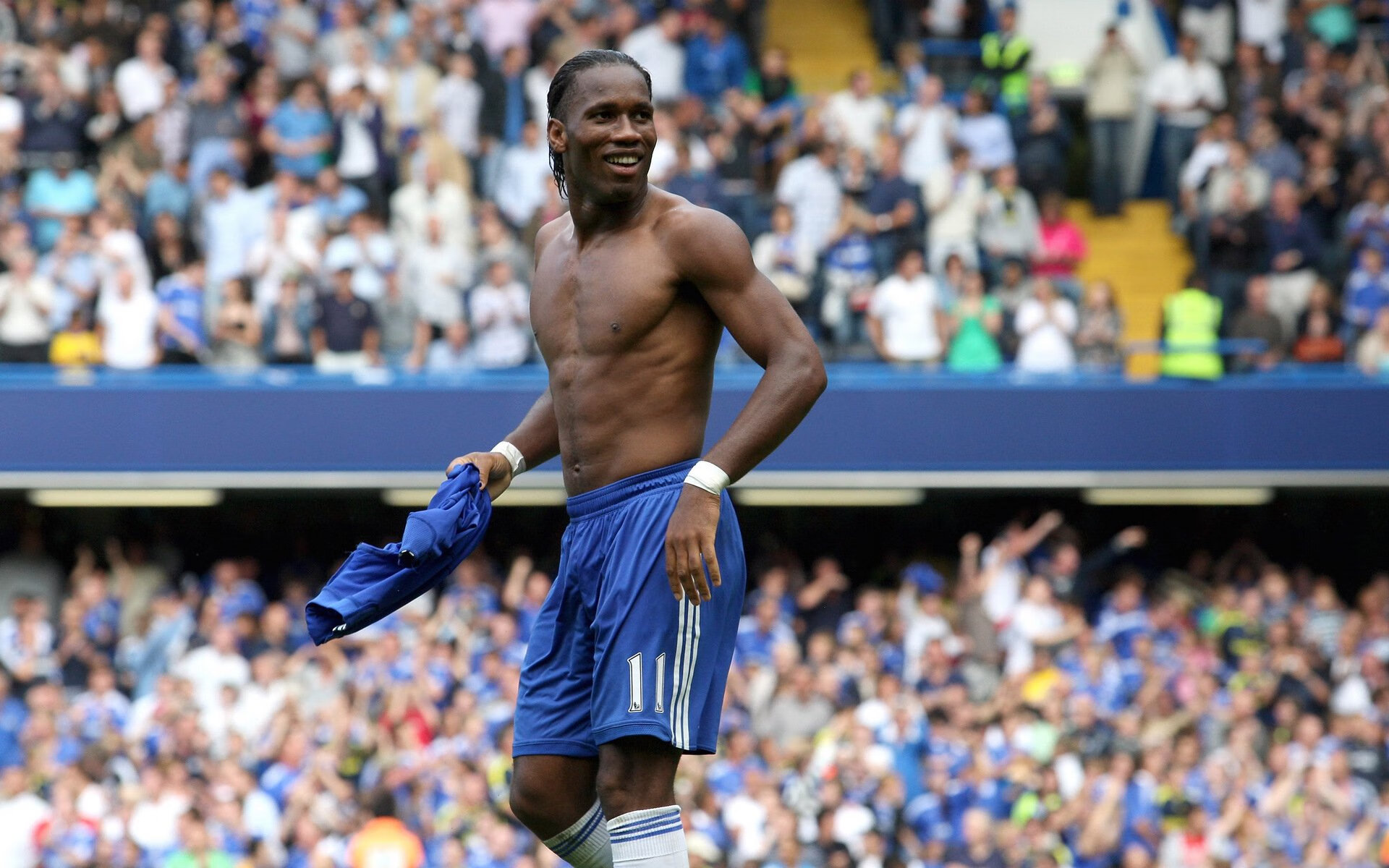 未来联盟：跨界合作带来的篮球“新面貌”，未来联盟第一中锋